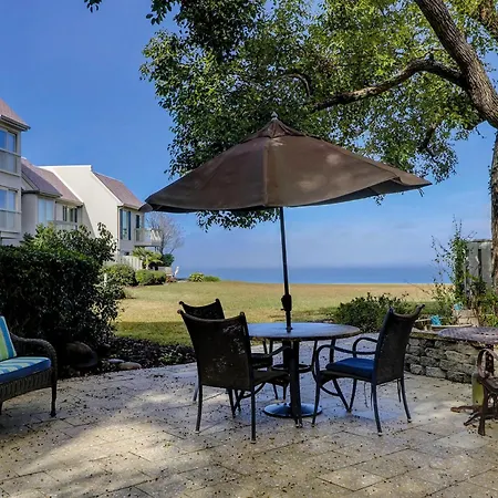 Schooner Court 731 Villa